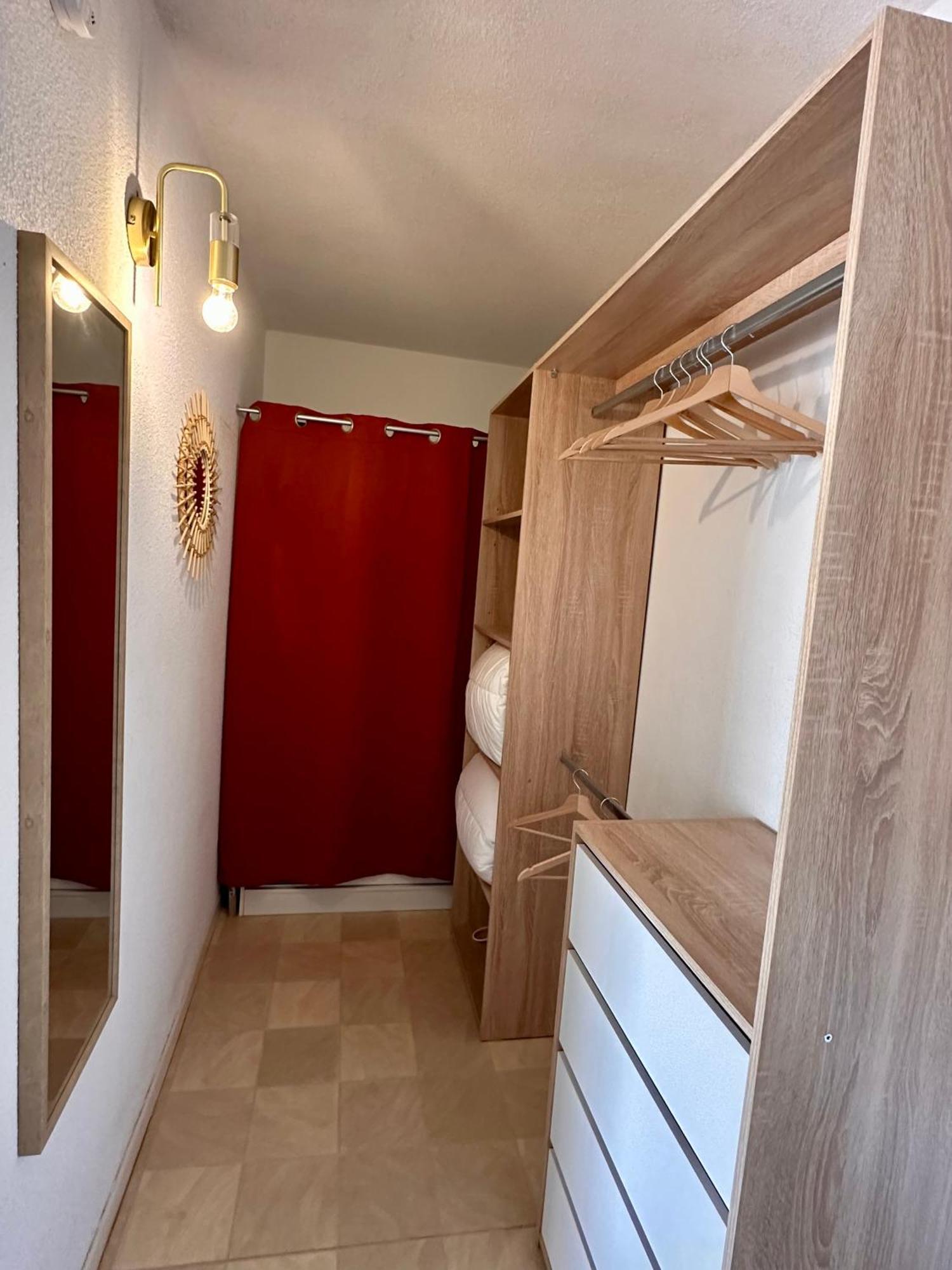 Evasion Setoise - Appartement Avec Balcon Vue Marina, Climatise, Parking - Situe A 200M De La Plage Sète Extérieur photo